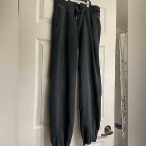 Lululemon women jogger